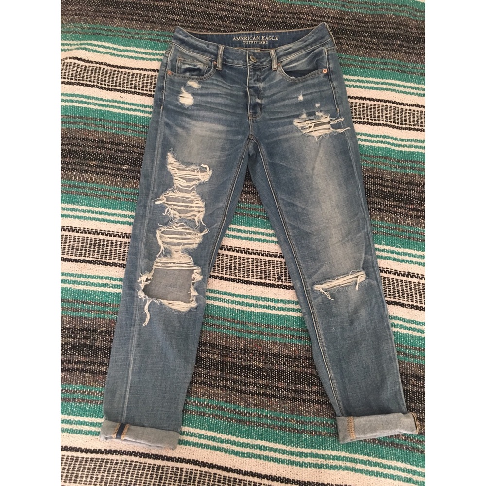 American Eagle Tomgirl Distressed Jeans (not worn)